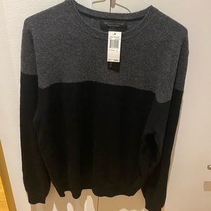 Bloomingdale’s Men’s Cashmere Crewneck Sweater NWT